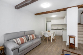 Onil Reformed Petfriendly Home with WIFI